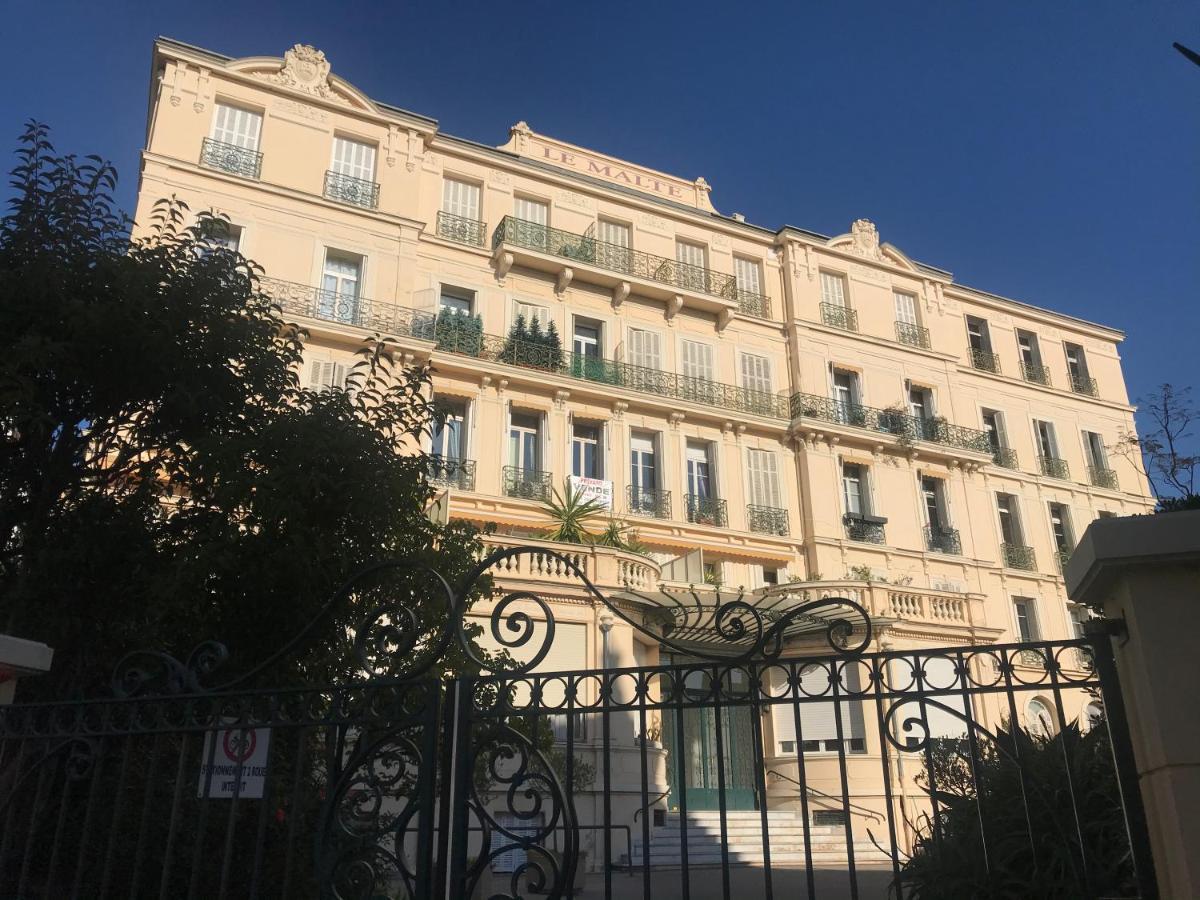 Appartement Terrasse Dans Palace Belle Epoque Ментона Екстериор снимка